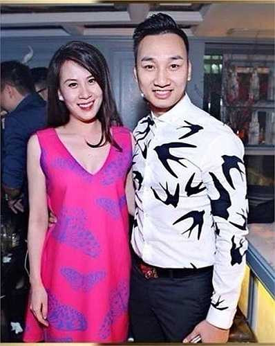 Chuyện càng như đổ thêm dầu vào lửa khi người yêu hiện tại của Thành Trung - Ngọc Hương đã mắng Thu Phượng với thái độ vô cùng gay gắt trên trang cá nhân