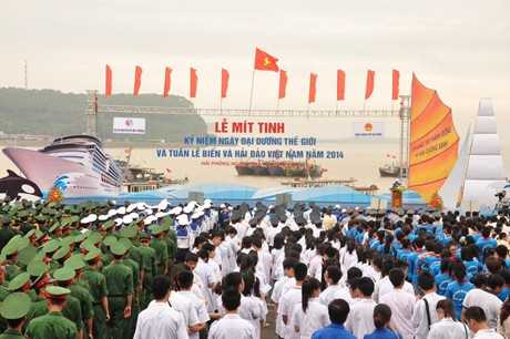 Toàn cảnh lễ mít tinh quốc gia hưởng ứng Ngày Đại dương Thế giới (08/6), Tuần lễ Biển và Hải đảo Việt Nam năm 2014