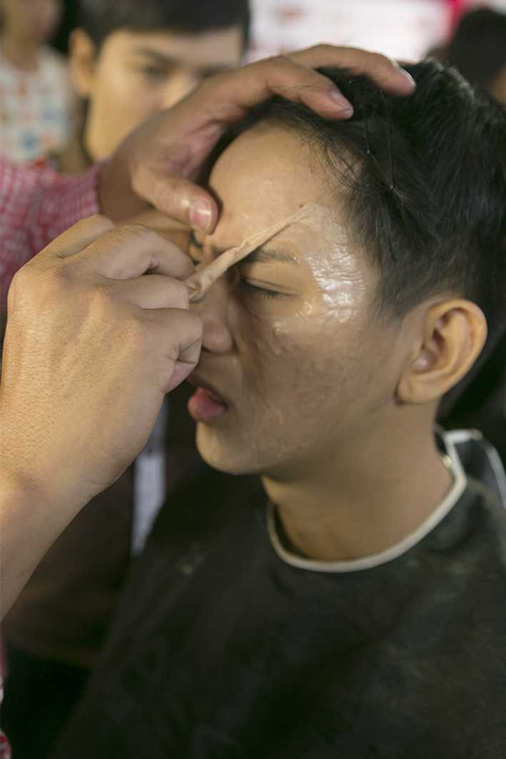 gương mặt thân quen