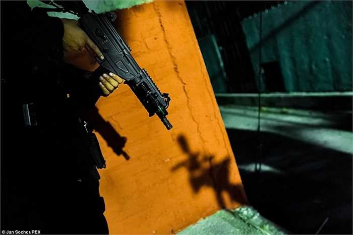 Vũ khí của cảnh sát chống ma túy El Salvador