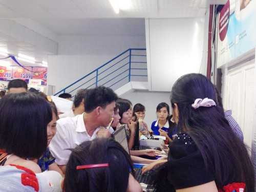 Khai trương Trần Anh Ninh Bình chật kín khách