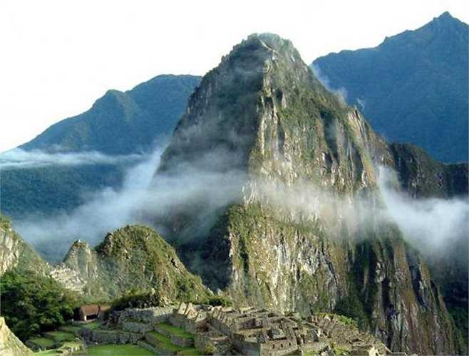 Mặc dù rất khó tin, nhưng thành phố xinh đẹp Machu Picchu đã được xây dựng, đã có cư dân đến ở và đã bị bỏ hoang gần 100 năm. Sau đó, nó đã biến mất trong hàng thế kỷ. 