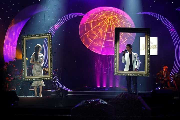 Ái Phương song ca cùng Trọng Bắc.