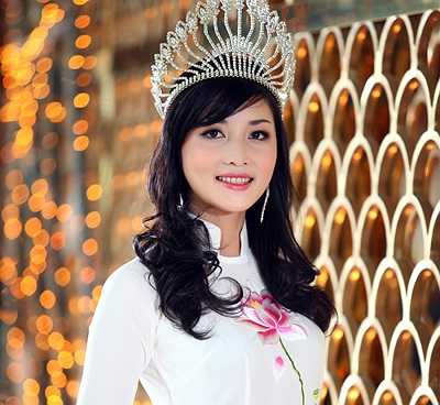 Tuy nhiên, vì đây là chuyện tình cảm riêng tư nên cô không muốn trả lời vì tránh việc mọi người nghĩ cô ấy đang lợi dụng chuyện tình cảm để PR.