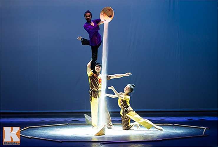 Tác phẩm 'Biển mặn' – Sinh viên: Hải Trường được đánh giá cao về sự chuẩn bị và lỗi diễn xuất.