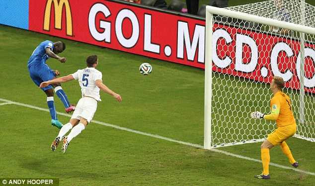 Bàn ấn định tỉ số của Balotelli