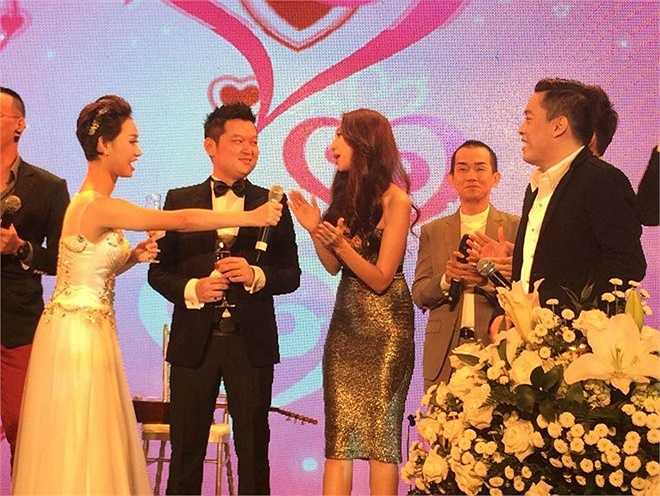 Niềm hạnh phúc của Trà My và ông xã.