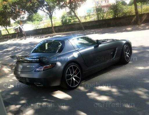 Mercedes-Benz SLS AMG