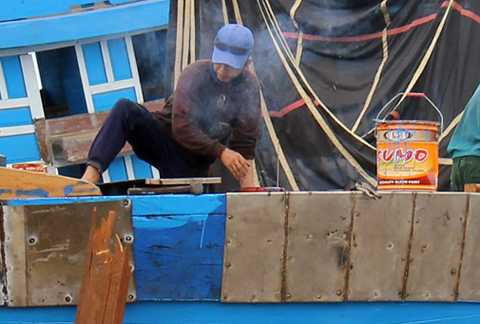 Ngư dân, Quảng Ngãi, tàu cá, mắc giáp, đâm va, ngư trường, Hoàng Sa