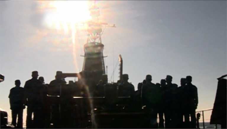 Tàu CSB 8003 đủ sức cân bằng với các tàu của lực lượng tàu bảo vệ giàn khoan 981 đang hoạt động trái phép trên vùng biển Việt Nam. 