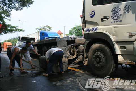 hung thần, cuộn thép lá, TNGT, xe đầu kéo, Hải Phòng, Sở Cảnh sát PCCC Hải Phòng
