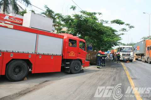 hung thần, cuộn thép lá, TNGT, xe đầu kéo, Hải Phòng, Sở Cảnh sát PCCC Hải Phòng