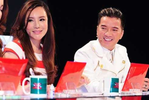 giam khao bi phan doi