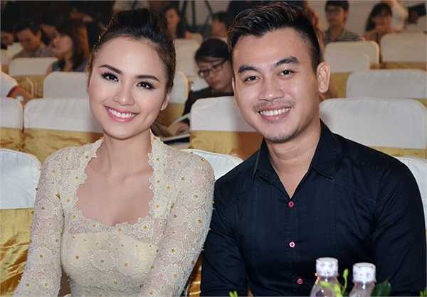 Từ sau vụ bị chồng cũ khủng bố tinh thần, Diễm Hương phải rủ người bạn này theo để đảm bảo an toàn cho mình.