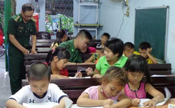 Lớp học đặc biệt giữa sài gòn