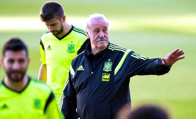 HLV Del Bosque chỉ trích các cầu thủ Tây Ban Nha ích kỉ