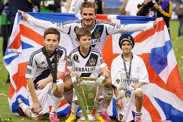 David Beckham chơi những năm cuối sự nghiệp ở Mỹ