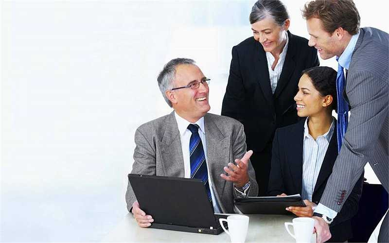 Viêm nướu và hôi miệng: Súc miệng với giấm hàng ngày sẽ giúp làm giảm chảy máu nướu răng và khử mùi hôi của hơi thở. Tuy nhiên, bạn phải súc miệng lại nước sạch cho thật kỹ để tránh axít acetic trong giấm có thể làm hỏng men răng.