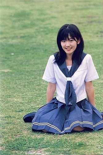 Bộ đồng phục lính thủy là biểu tượng truyền thống của học sinh Nhật Bản. 