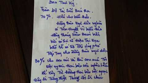 Vua đồ cổ, hiến tặng, TP HCM, kho, ủng hộ, quỹ, biển đảo