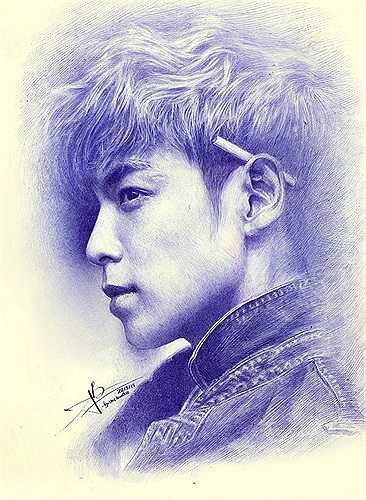 Bức tranh vẽ ca sĩ T.O.P (ban nhạc Big Bang) này Tuấn Bảo mất 30 giờ để hoàn thành. Khi vẽ chân dung, phần tạo hứng thú nhất cho Bảo đó là đôi mắt. Chàng trai chia sẻ: 'Mắt là cửa sổ tâm hồn vì vậy nó quyết định được thần thái, hồn của bức tranh mình vẽ'.