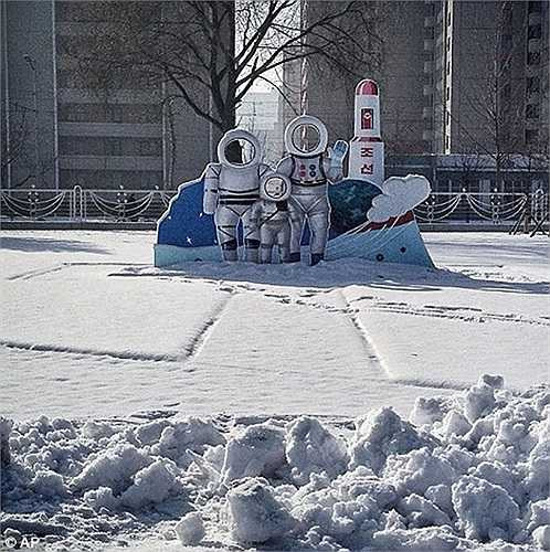 Mô hình những nhà du hành vũ trụ Triều Tiên