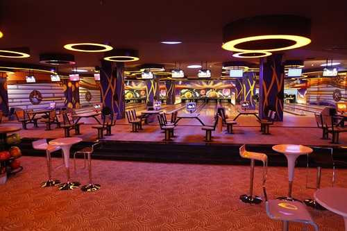 Khởi tranh Giải đấu Bowling mùa hè tại Royal