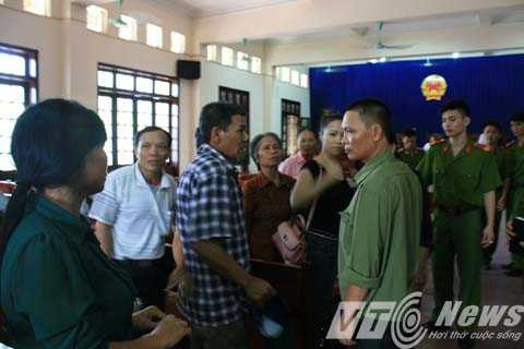 giật mũ nữ sinh, 94 tháng tù giam, TAND TP Hải Phòng