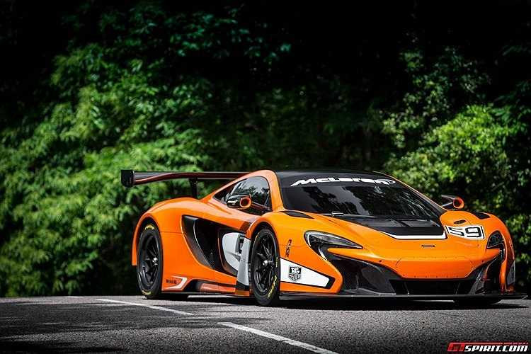 Siêu xe McLaren 650 GT3 đã chính thức được giới thiệu trong ngày hội Goodwood of Speed hôm 28/6 với phong cách thể thao mạnh mẽ khiến người hâm mộ bất ngờ.