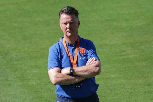 Brazil ăn may, Van Gaal sợ thời tiết