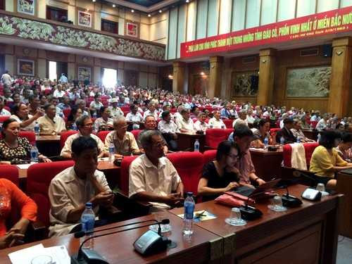 Vinamilk tiếp tục đến với người cao tuổi miền Bắc