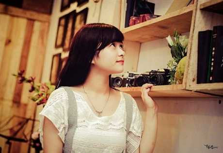 Nữ sinh Hàng Hải 'đốn' tim hàng triệu dân mạng
