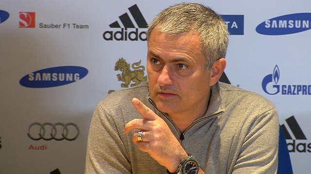 Neymar chấn thương, Robben xin lỗi vì ăn vạ