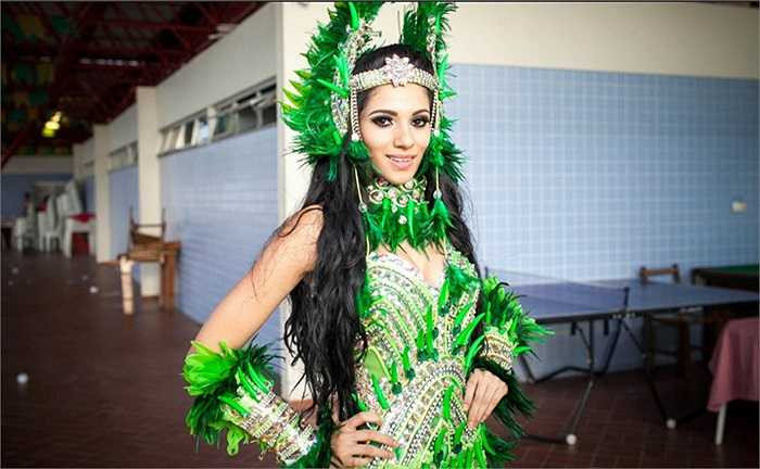 Brenda Carioca chính là người đẹp nổi bật nhất tại cuộc thi.