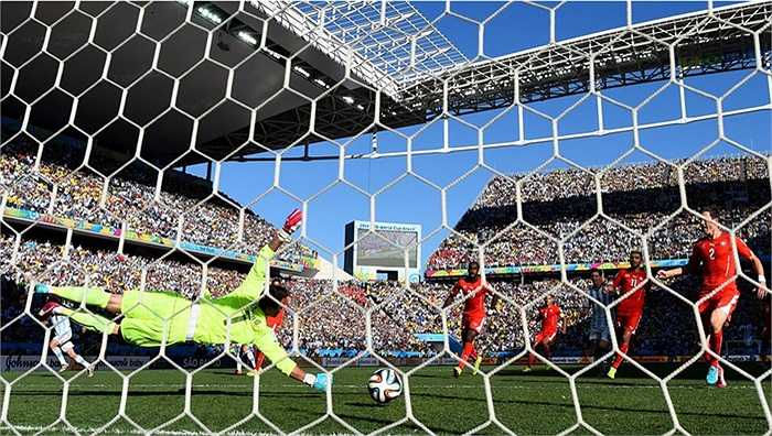 118 phút là khoảng thời gian mà người Argentina phải chờ đợi cho khoảnh khắc lưới Thụy Sỹ rung lên.