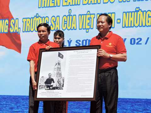 Lý Sơn, Hoàng Sa, Trường Sa, triển lãm, chủ quyền, bản đồ