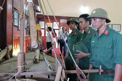 Lý Sơn, Hoàng Sa, Trường Sa, triển lãm, chủ quyền, bản đồ