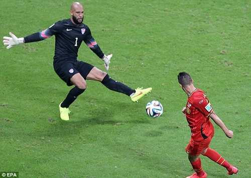 Tim Howard là thủ thành hay nhất loạt 1/8
