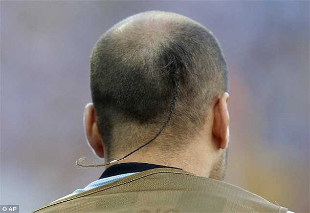 'Chiếc đuôi' trên đầu tiền đạo 32 tuổi, đang thi đấu cho CLB Inter Milan