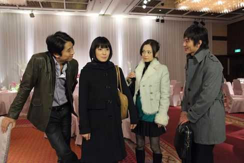 Cô nàng bướng bỉnh