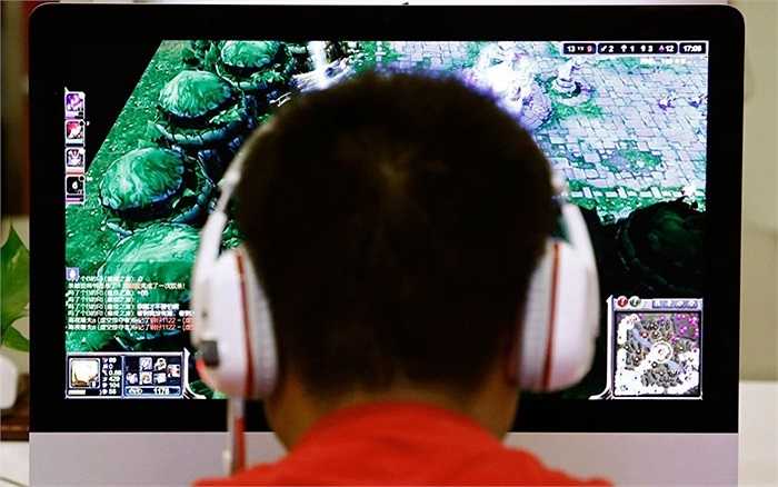 Cai nghiện game và internet là bắt buộc với nhiều trẻ em