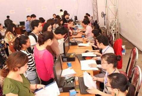 Người dân vẫn phải đi lại nhiều hay thậm chí "bồi dưỡng" cho cán bộ thuế