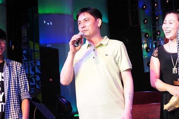 'Chúc con thêm tuổi mới ngày càng thành công hơn trên con đường mà con đã chọn'