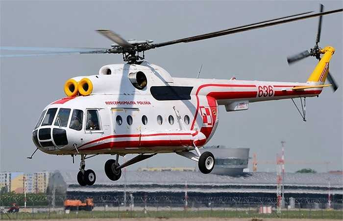 Máy bay này còn được trang bị 8 tên lửa. Ngoài ra còn có giàn tên lửa B8V20 với 20 chiếc Type C-8 80mm và pháo GSh-23 23mm được gắn ở 2 giá vũ khí