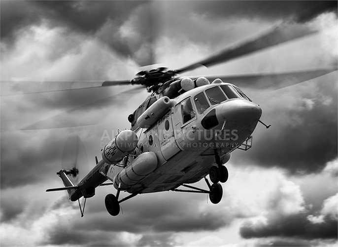 Địa điểm máy bay gặp nạn ở thôn 11, xã Bình Yên, huyện Thạch Thất, Hà Nội, cách chợ Hòa Lạc khoảng 100 m.