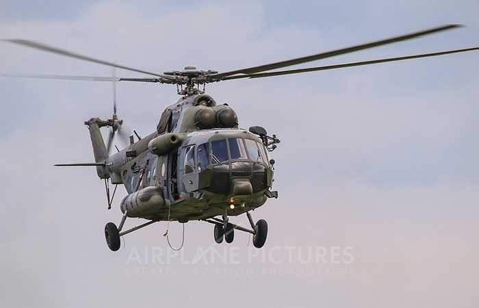 Mi-171 trang bị 2 động cơ tuốc bin trục rất khỏe Klimov TV3-117VM cho tốc độ tối đa 250km/h, tầm bay 465km, trần bay 6km