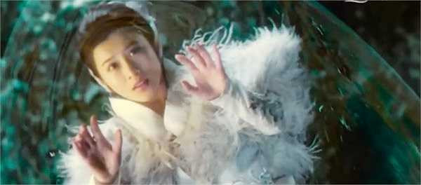 Khi tiểu hồ ly Như Tuyết lần đầu gặp Tôn Ngộ Không, bàn tay phải của Ngộ Không và bàn tay (chân trước) trái của tiểu hồ ly chạm vào nhau qua quả cầu. Thế nhưng sau này gặp lại, dấu tích lại lưu giữ trong lòng bàn tay phải của tiểu hồ ly.