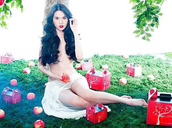 Dù vấp phải không ít ý kiến trái chiều, nhưng Ngọc Trinh từng tuyên bố, chỉ cần các nhãn hàng trả nhiều tiền là cô sẽ 'cởi'. 