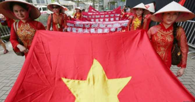 Người Việt tại Hông Kông biểu tình chống Trung Quốc. Ảnh SCMP