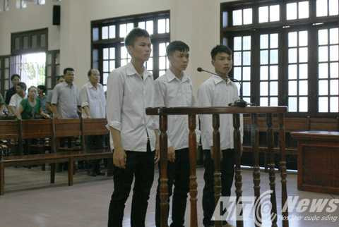 Công an huyện Tiên Lãng, giật mũ nữ sinh, 94 tháng tù, phúc thẩm, 